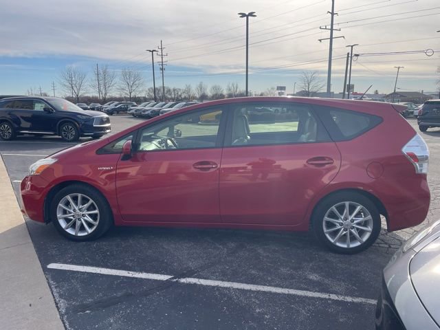 Used 2014 Toyota Prius V Five image 5