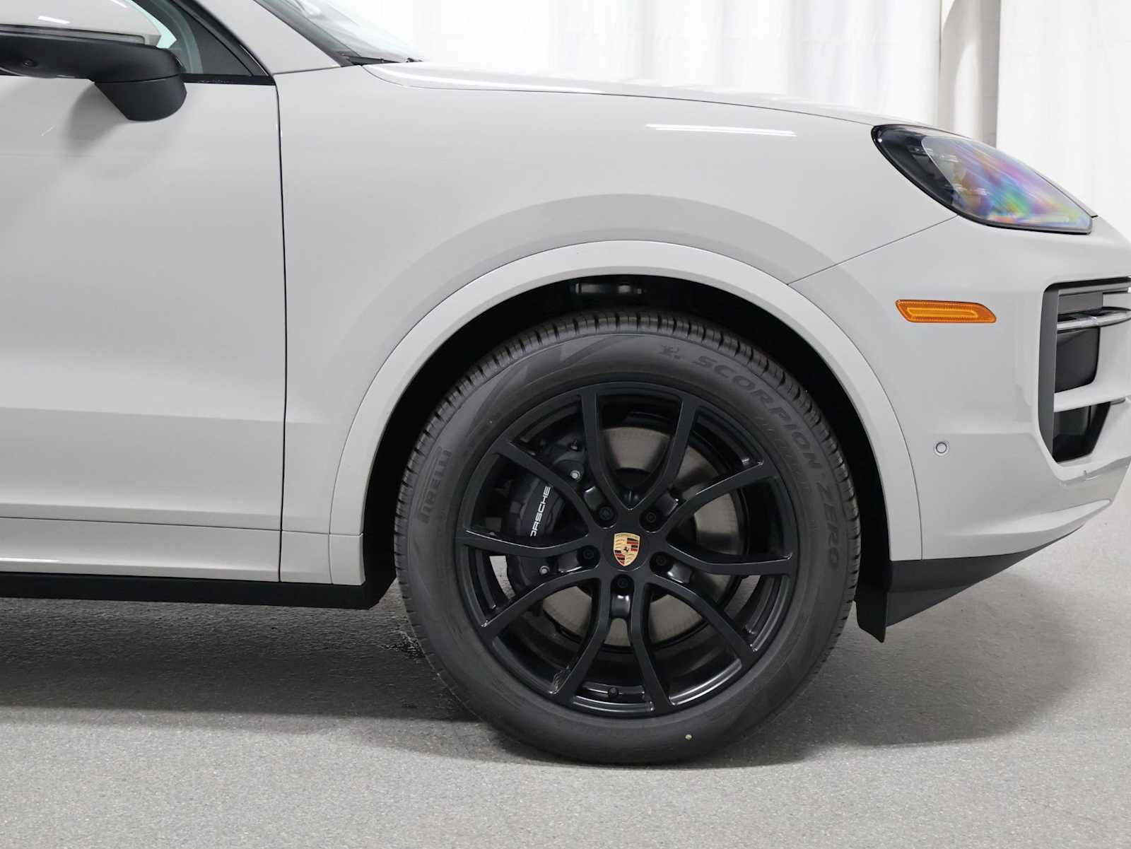 New 2026 Porsche Cayenne AWD/4WD image 11