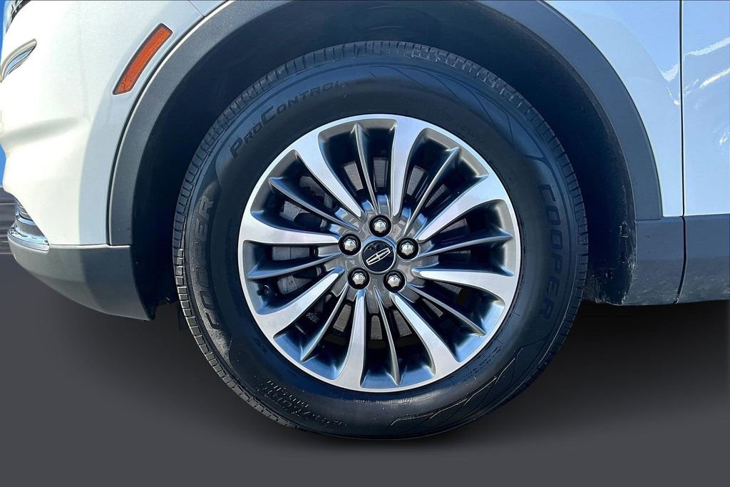 Used 2021 Lincoln Nautilus AWD w/ Equipment Group 101A image 36