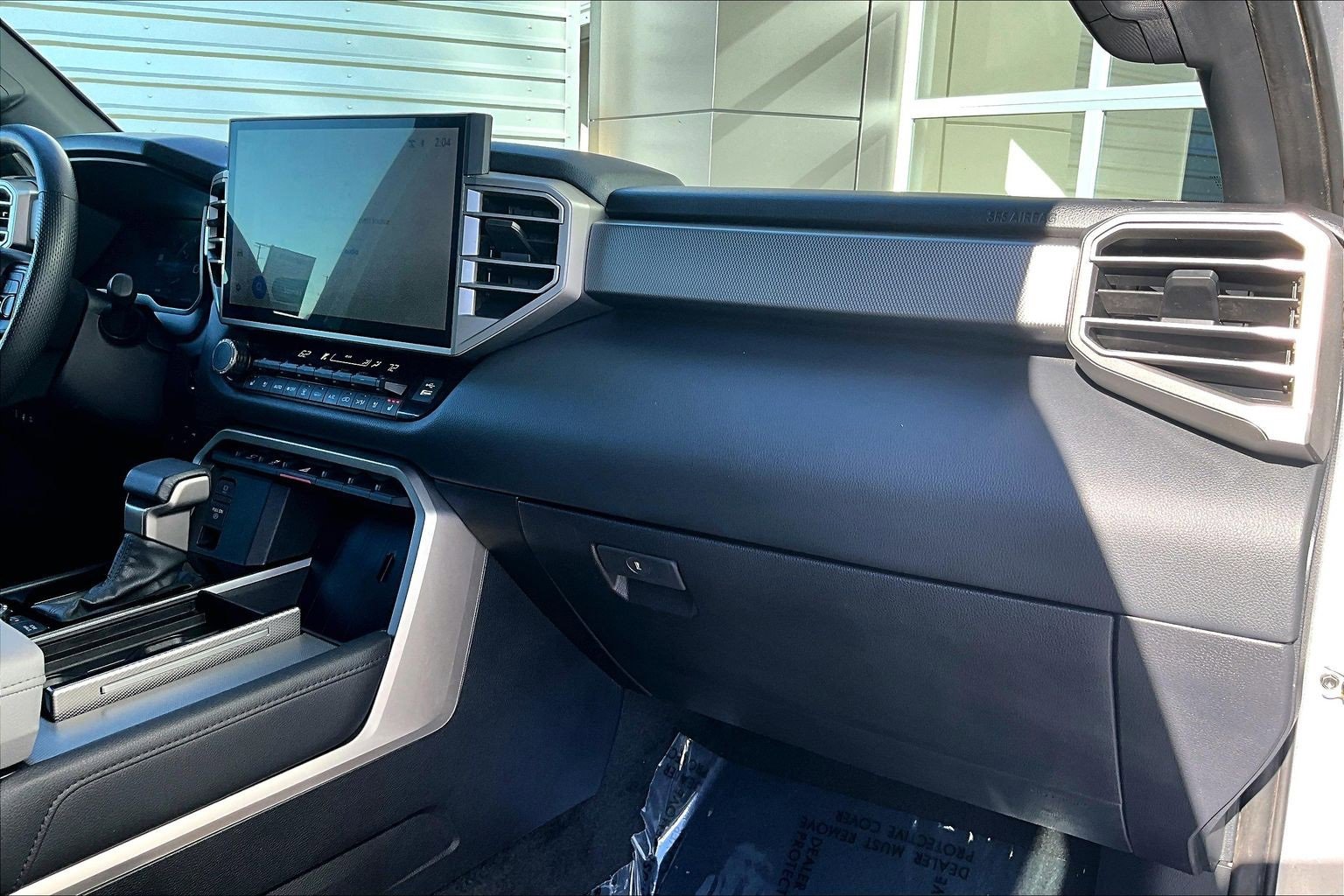 Used 2025 Toyota Sequoia SR5 image 16