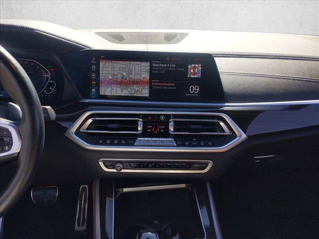 Used 2021 BMW X5 xDrive45e w/ M Sport Package AWD/4WD image 10