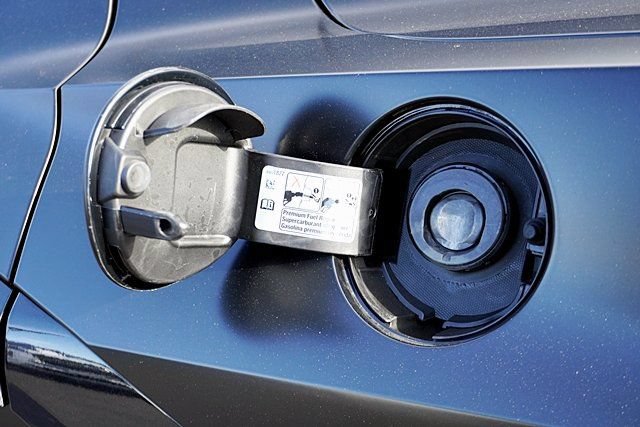 Used 2024 Chevrolet Corvette Stingray Preferred Cpe w/ Stealth Interior Trim Package RWD image 12