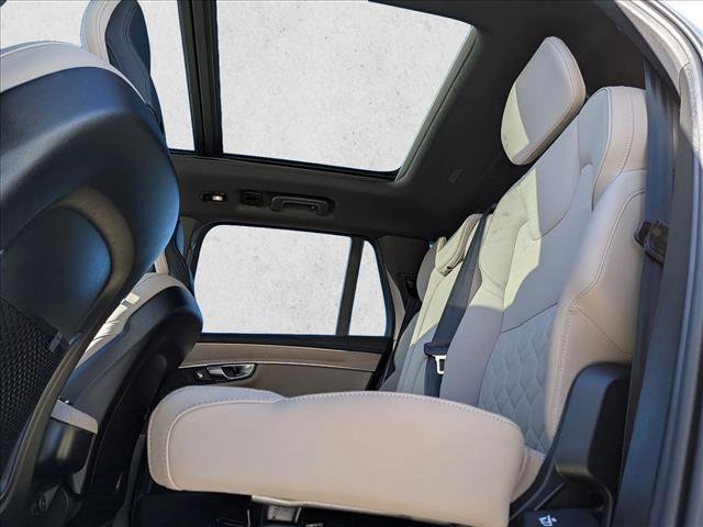 New 2026 Volvo XC90 B6 Plus w/ Protection Package image 17