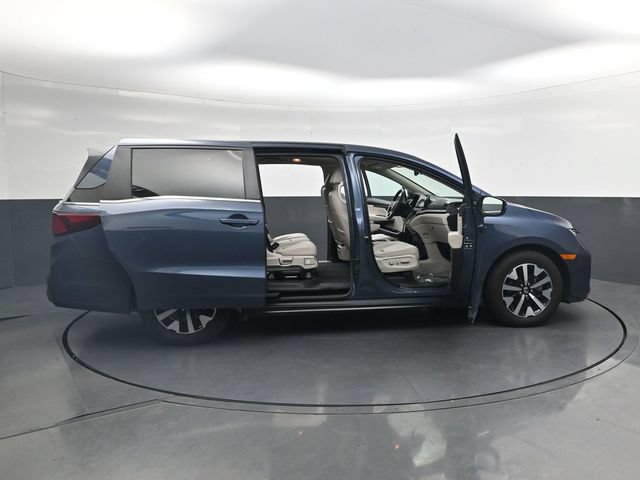 Used 2025 Honda Odyssey EX-L image 40