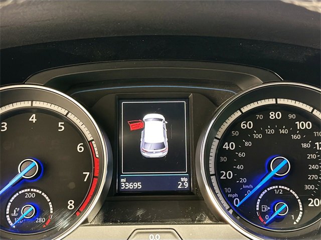 Used 2017 Volkswagen Golf 4-Door image 11