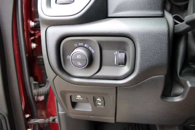 Used 2022 RAM 1500 Big Horn AWD/4WD image 15