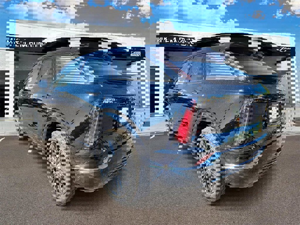 New 2025 Cadillac Optiq Sport 2 image 4