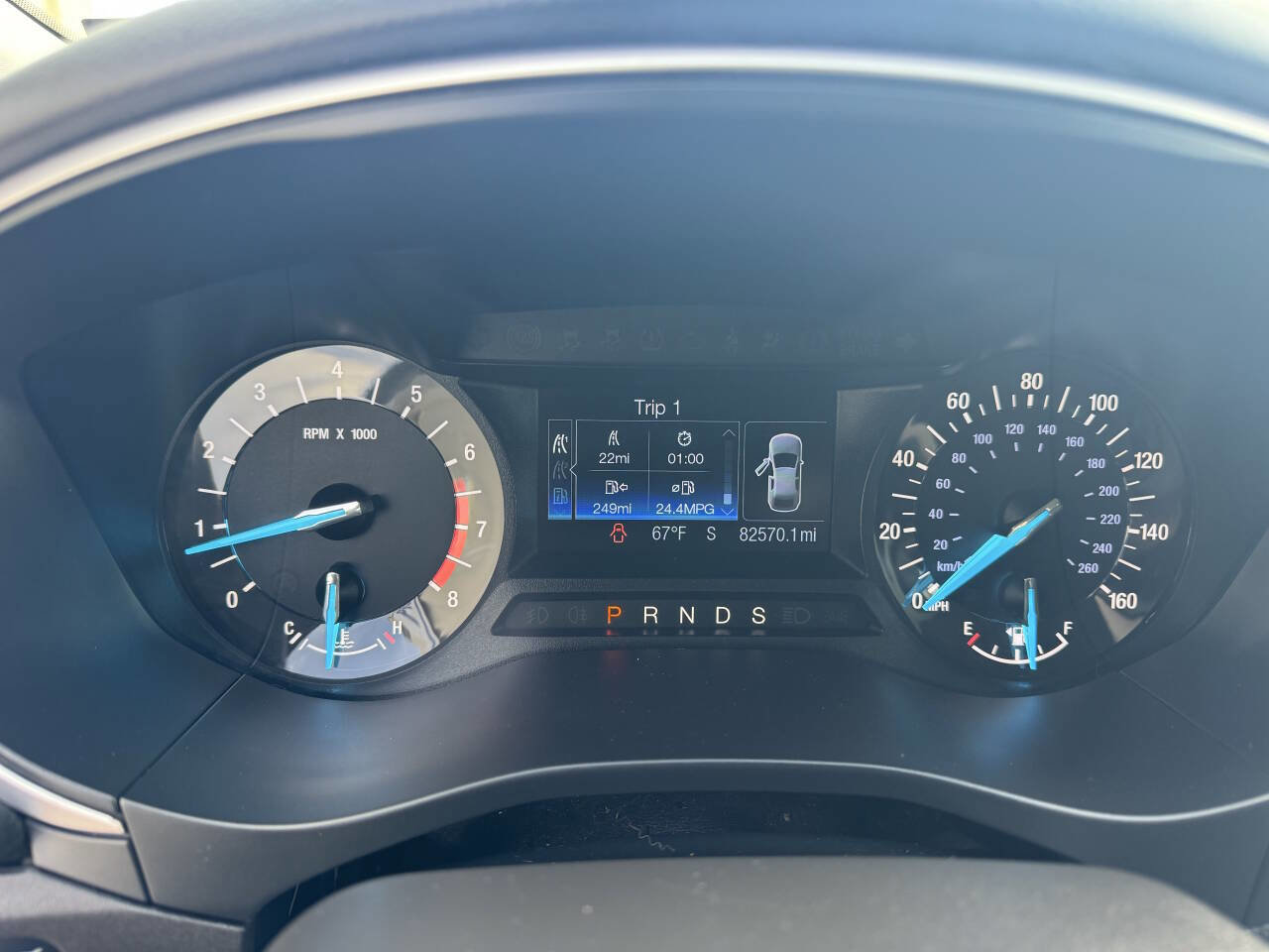 Used 2015 Ford Fusion SE FWD image 13
