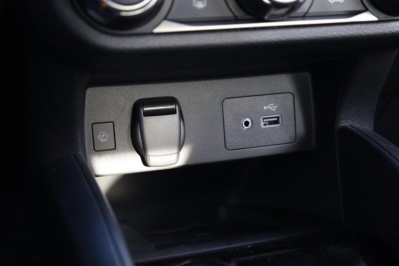 New 2025 Nissan Versa SV w/ Trunk Package image 14