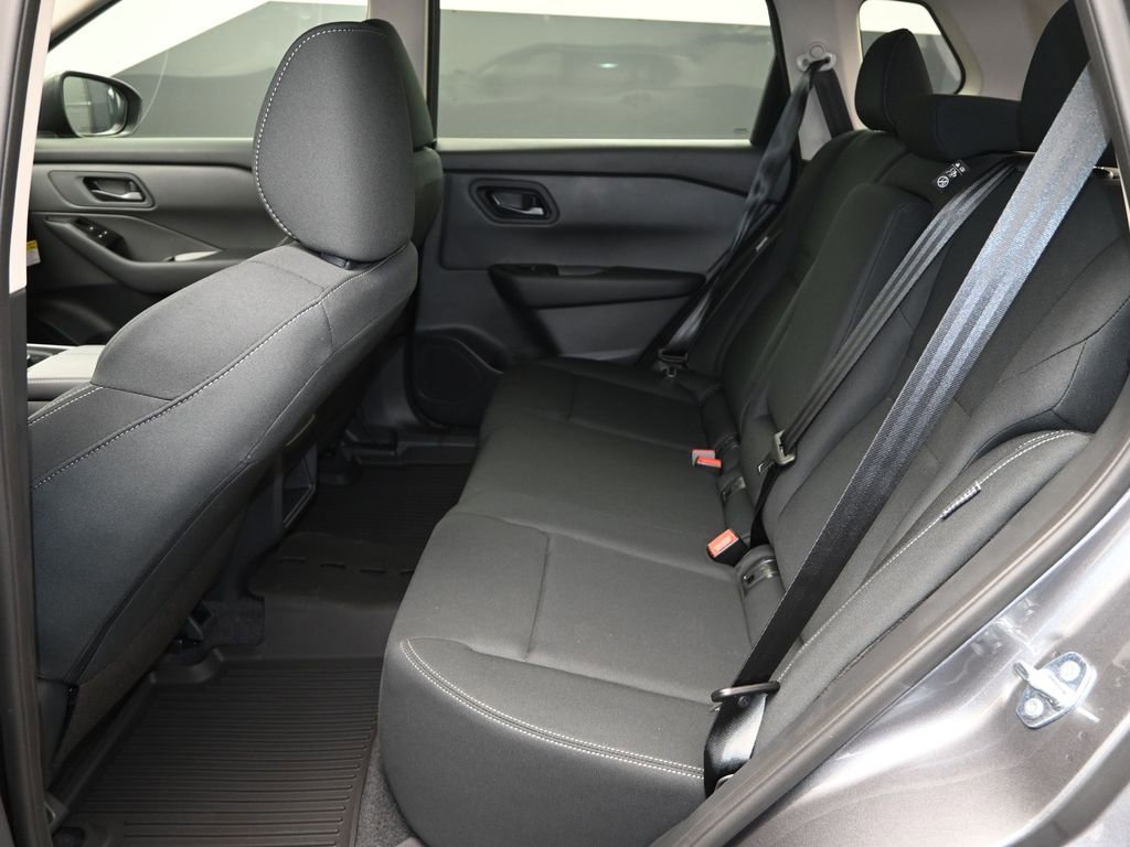 Certified 2026 Nissan Rogue S image 12