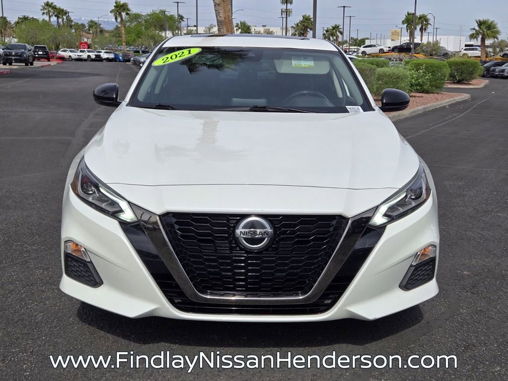 Used 2021 Nissan Altima 2.5 SR w/ SR Premium Package image 8