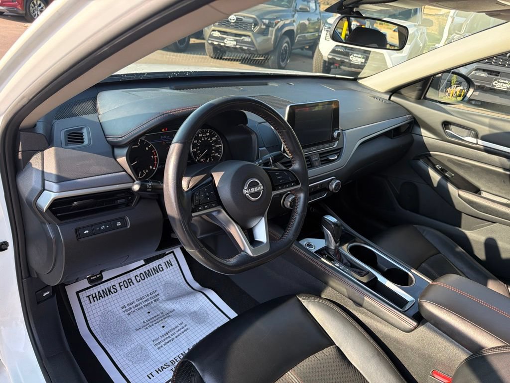 Used 2024 Nissan Altima 2.5 SR FWD image 23