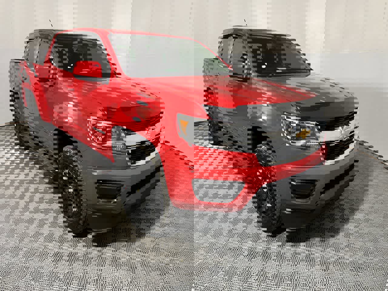 Used 2018 Chevrolet Colorado LT image 2