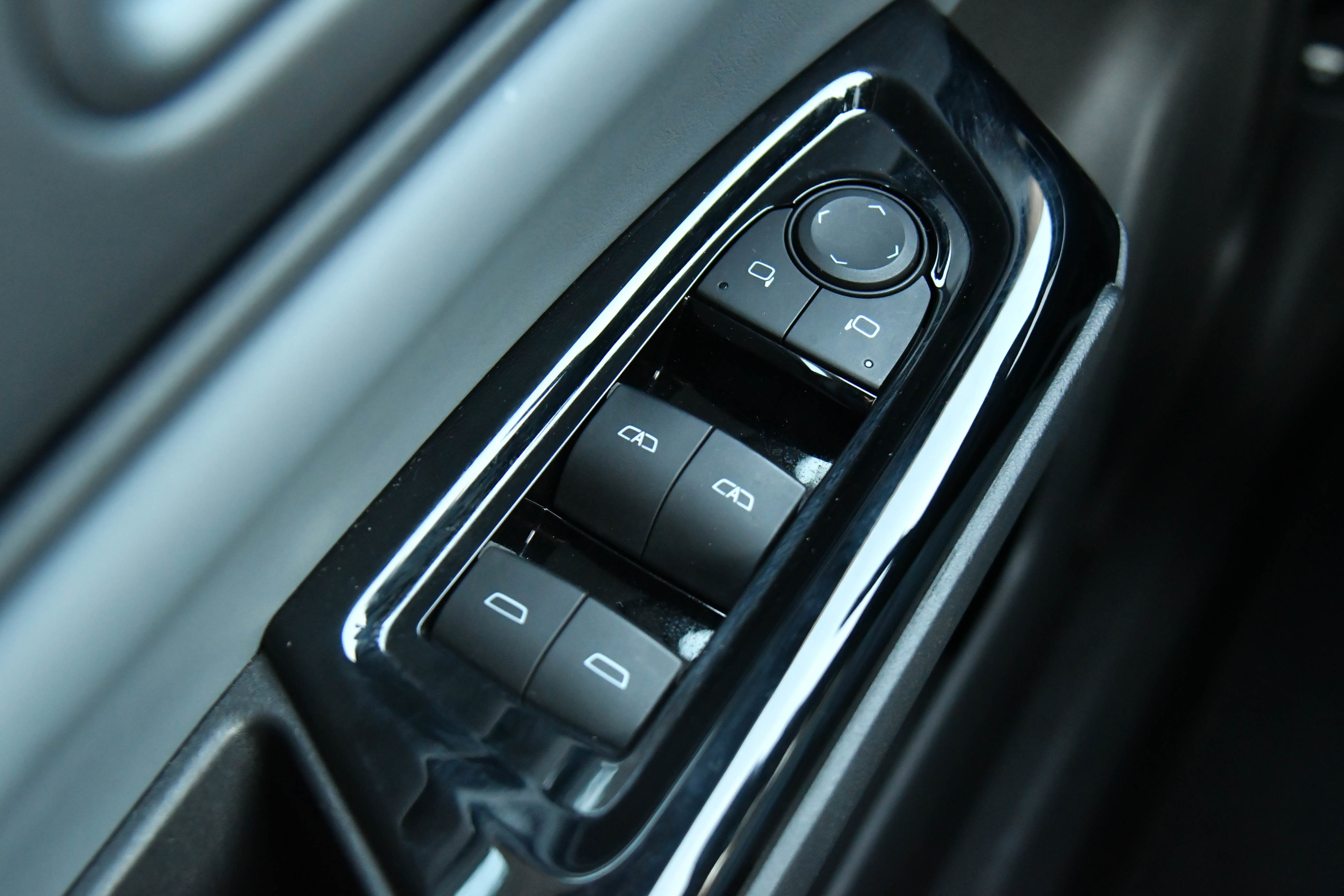 Used 2024 Honda Prologue Touring image 36