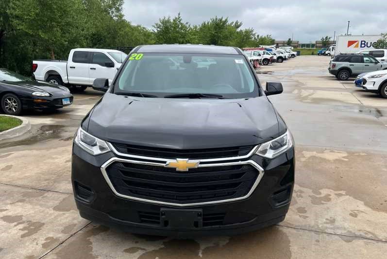 Used 2020 Chevrolet Traverse LS FWD video 2