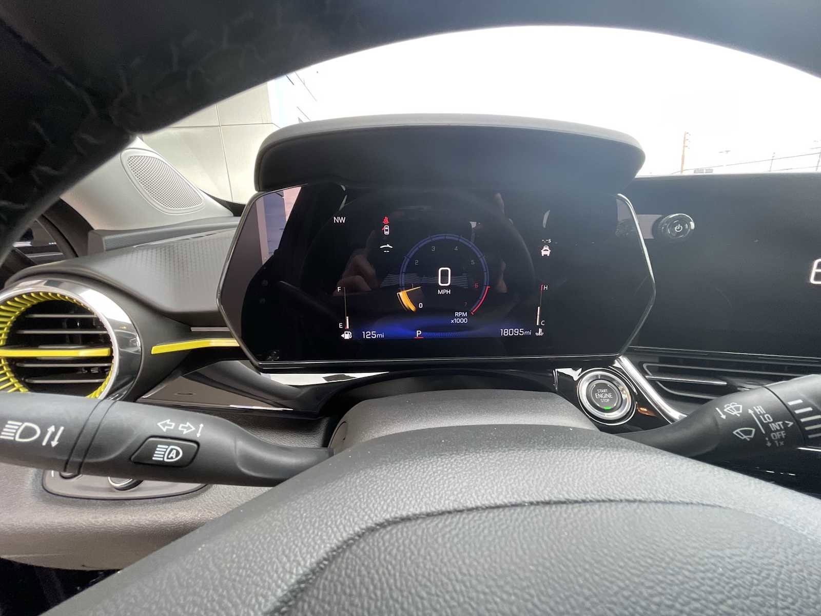 Used 2025 Chevrolet Trax ACTIV w/ Driver Confidence Package image 11