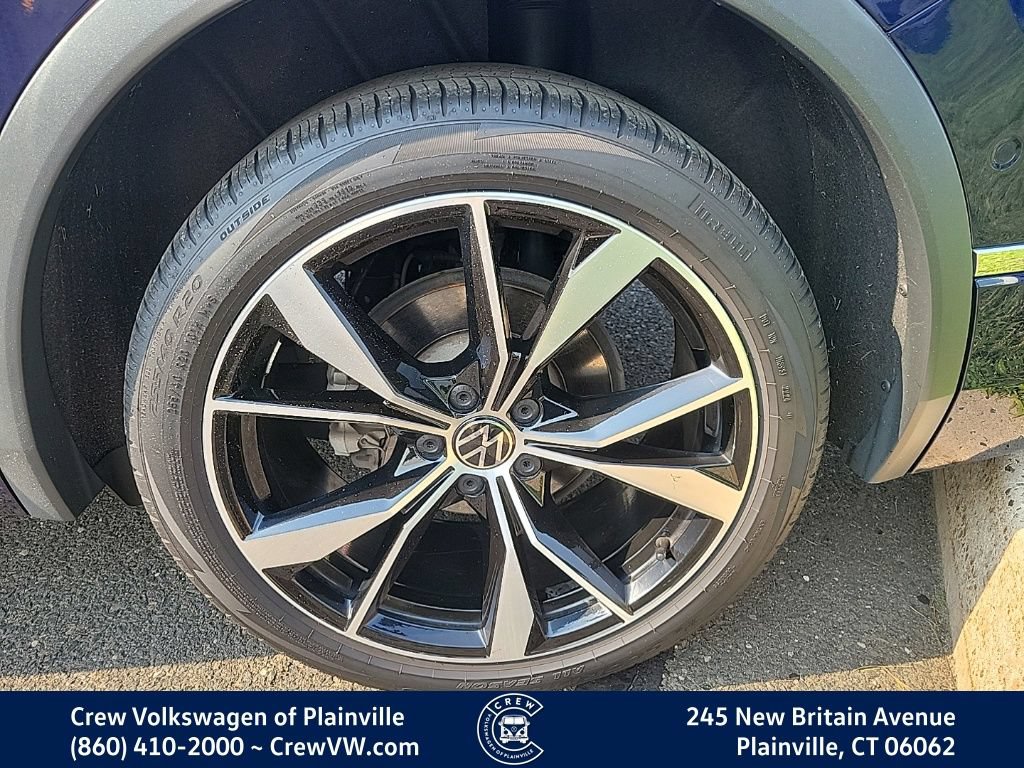 Certified 2023 Volkswagen Tiguan SEL R-Line AWD/4WD image 18
