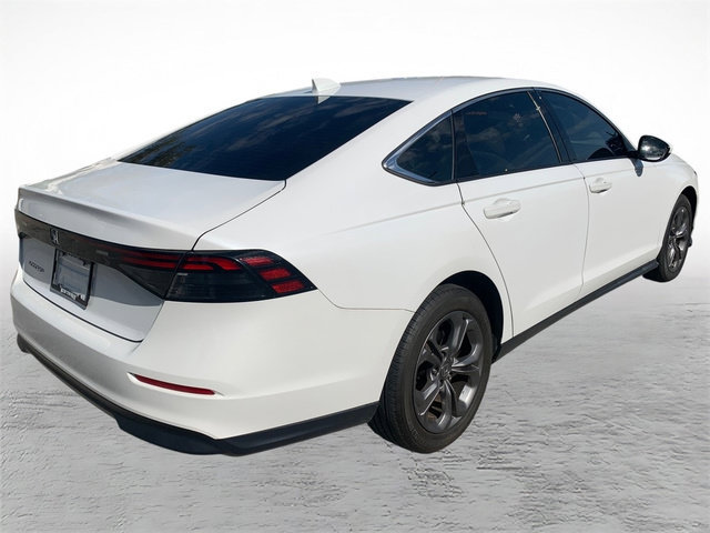 Used 2023 Honda Accord EX image 3