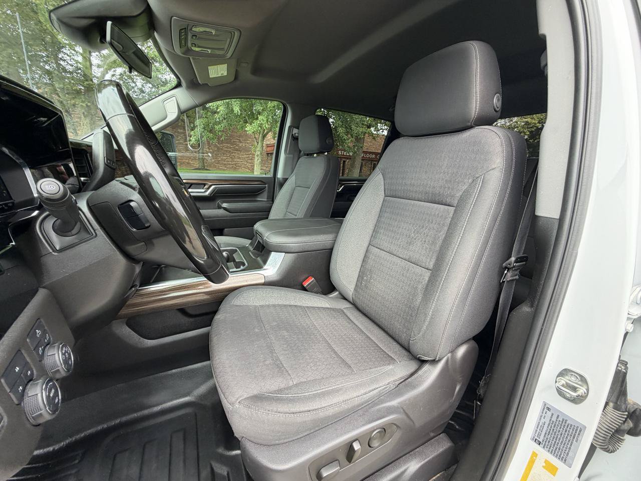 Used 2024 Chevrolet Silverado 3500 LT w/ Convenience Package AWD/4WD image 21