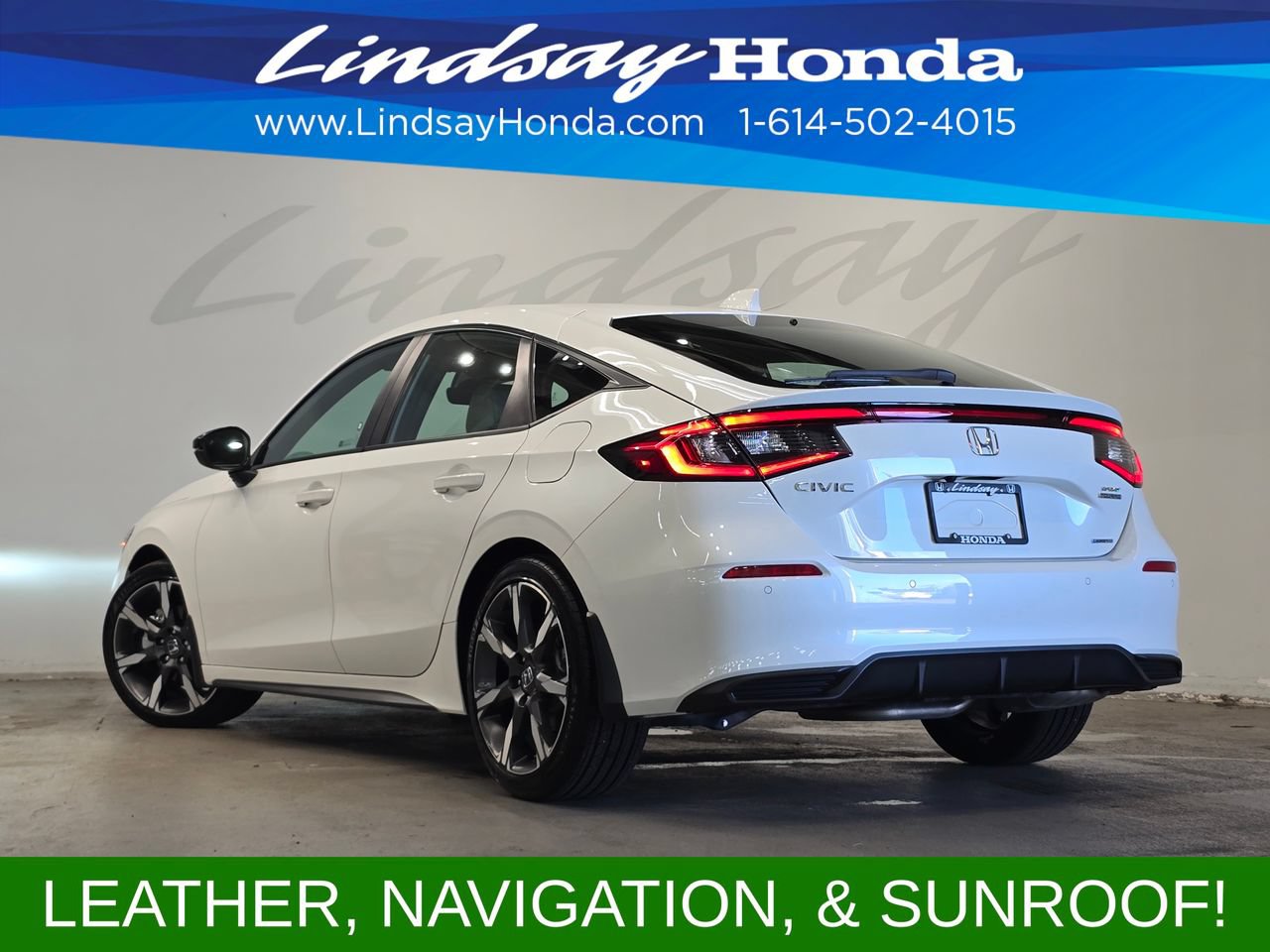 Used 2025 Honda Civic Sport Touring image 4