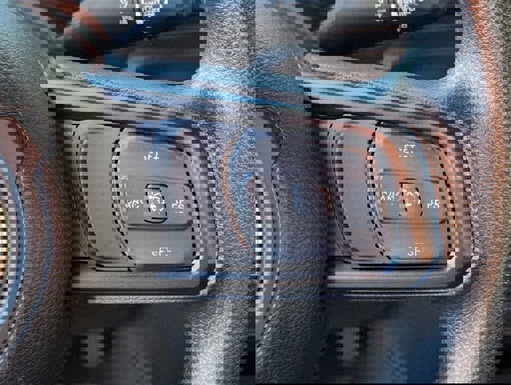 Used 2022 Jeep Wrangler Sport image 23