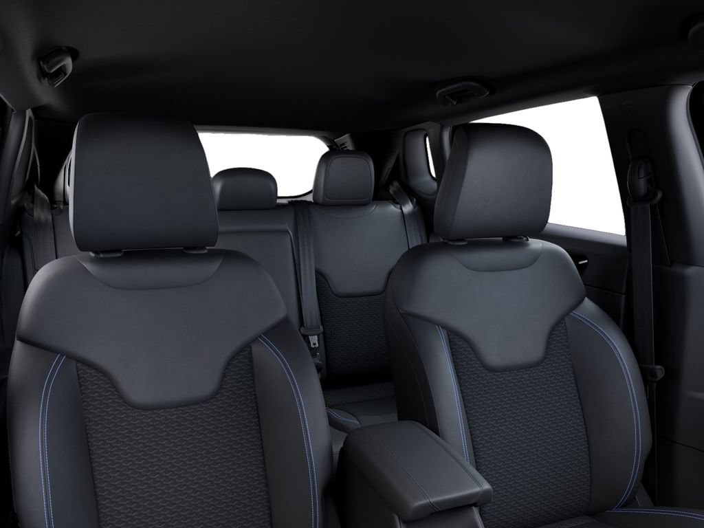 New 2026 Jeep Compass Latitude AWD/4WD image 26