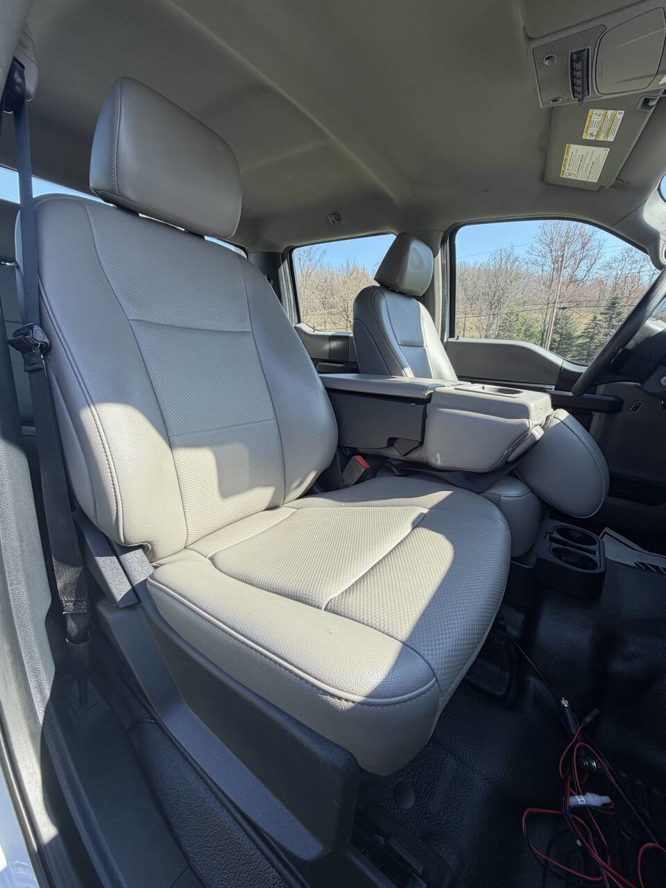 Used 2022 Ford F350 XL w/ Power Equipment Group image 23