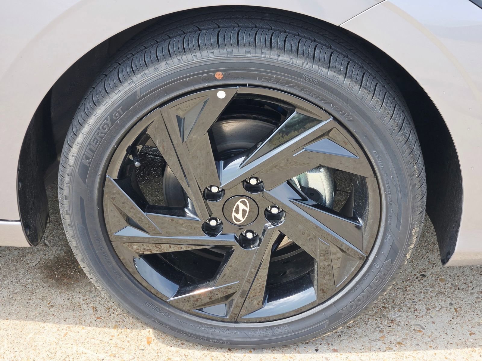 New 2026 Hyundai Elantra Sport image 7