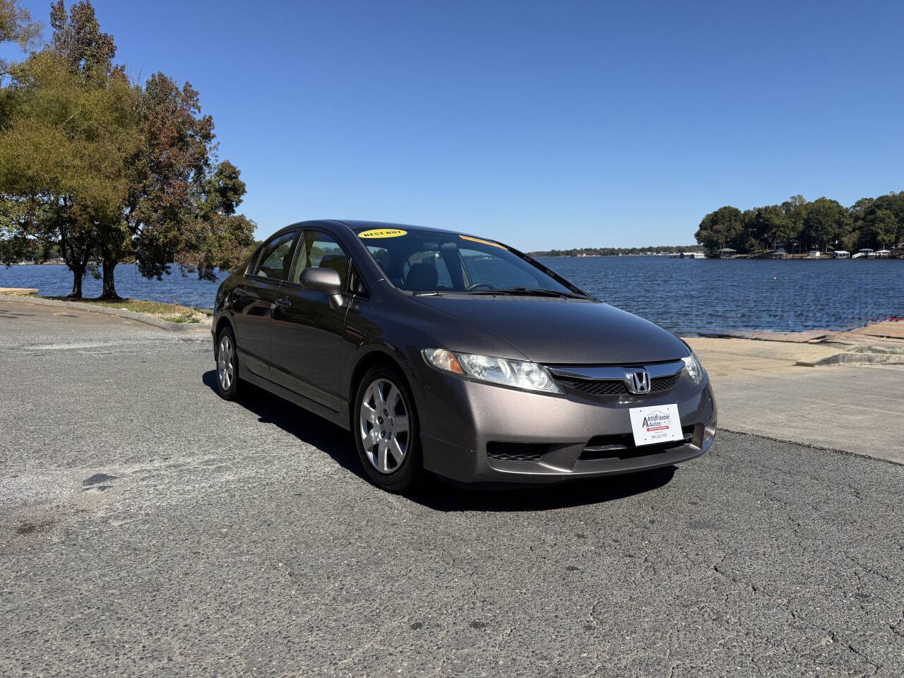Used 2011 Honda Civic LX image 1