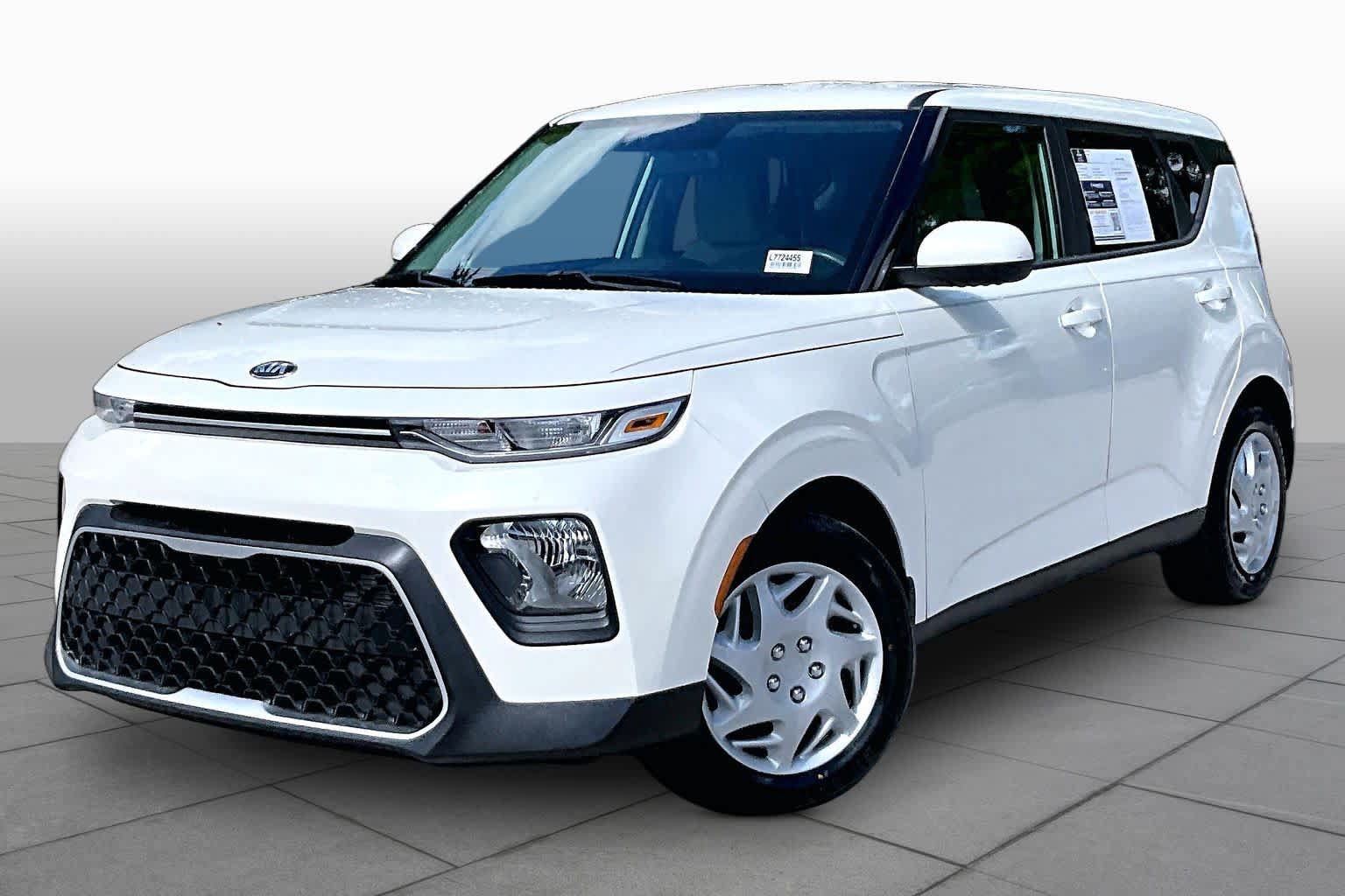 Used 2020 Kia Soul LX FWD image 1