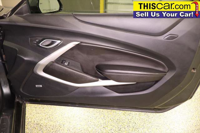 Used 2018 Chevrolet Camaro LT w/ RS Package image 29