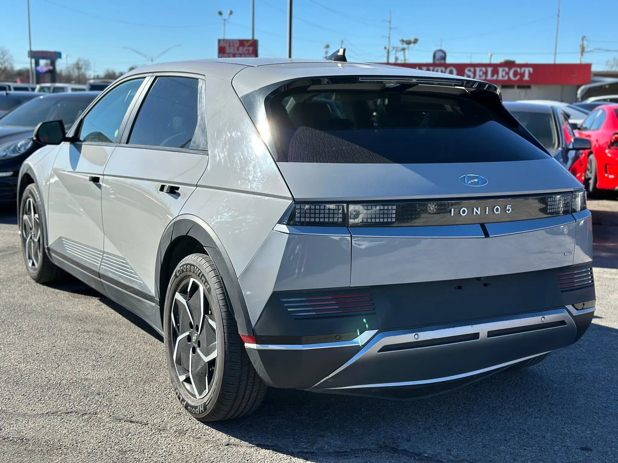 Used 2023 Hyundai Ioniq 5 SEL image 8