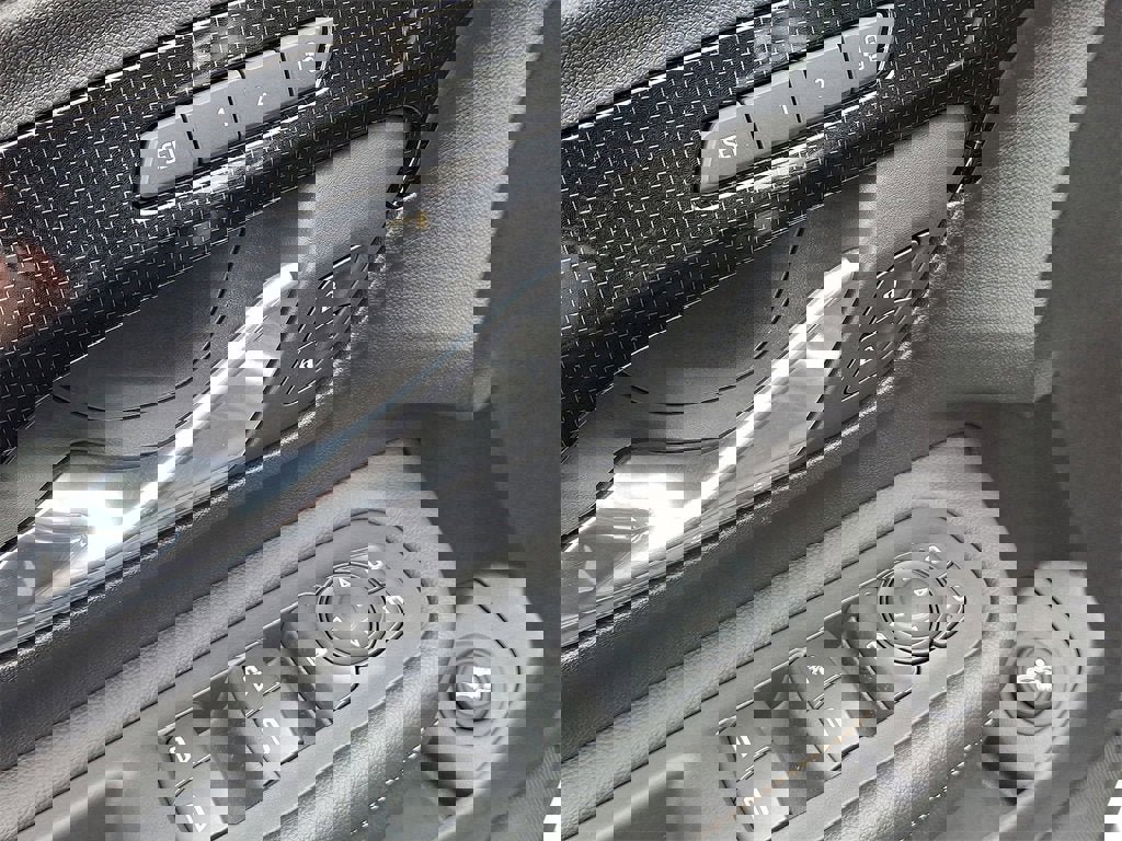 Certified 2023 GMC Terrain AT4 image 25