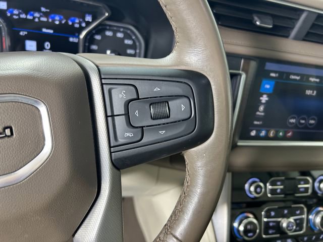 Used 2021 GMC Yukon Denali w/ Denali Premium Package image 17