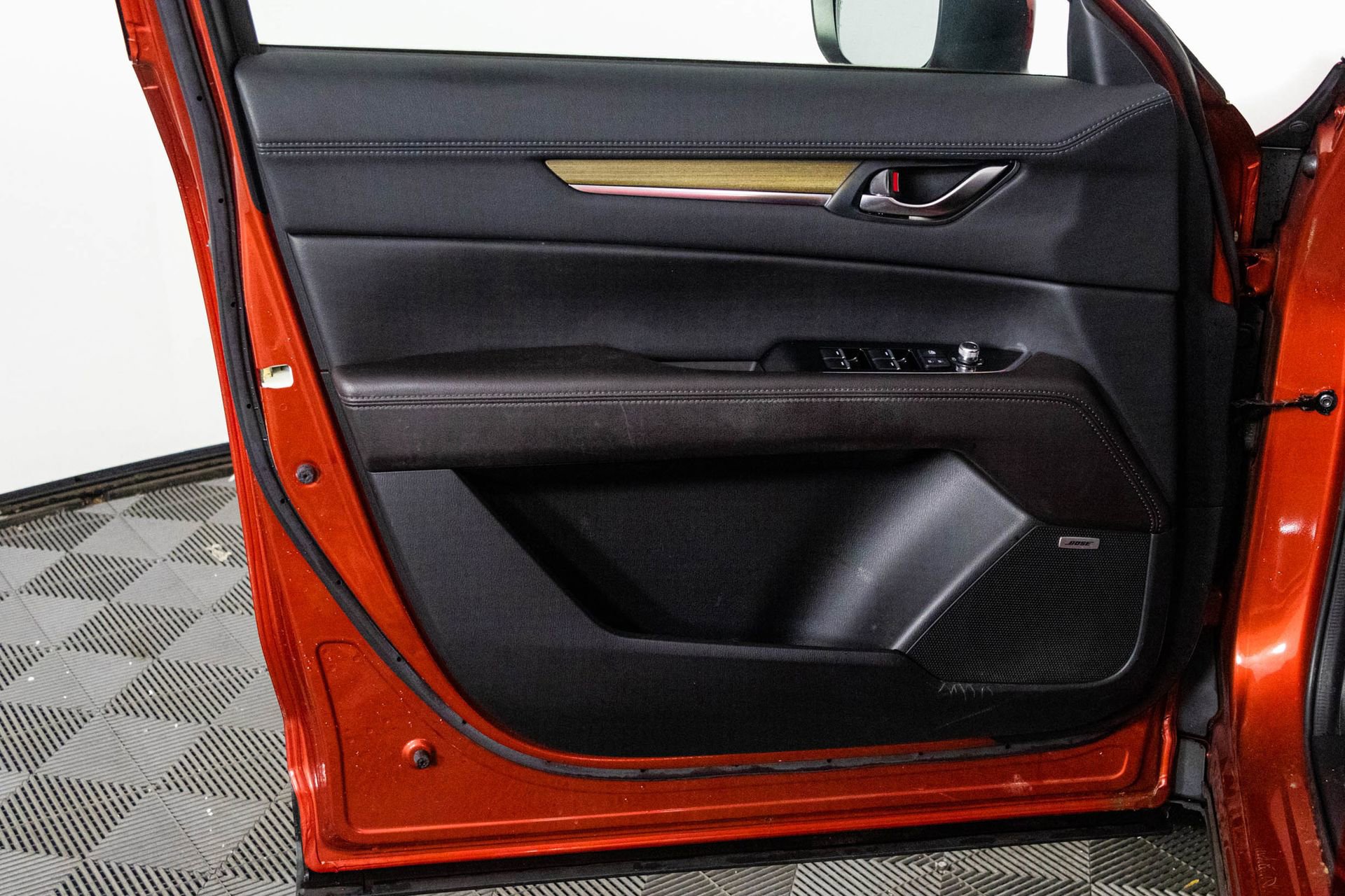 Used 2019 MAZDA CX-5 Signature image 34