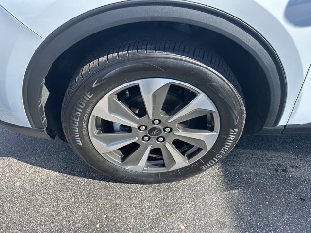 Used 2025 Ford Escape Platinum AWD/4WD image 11
