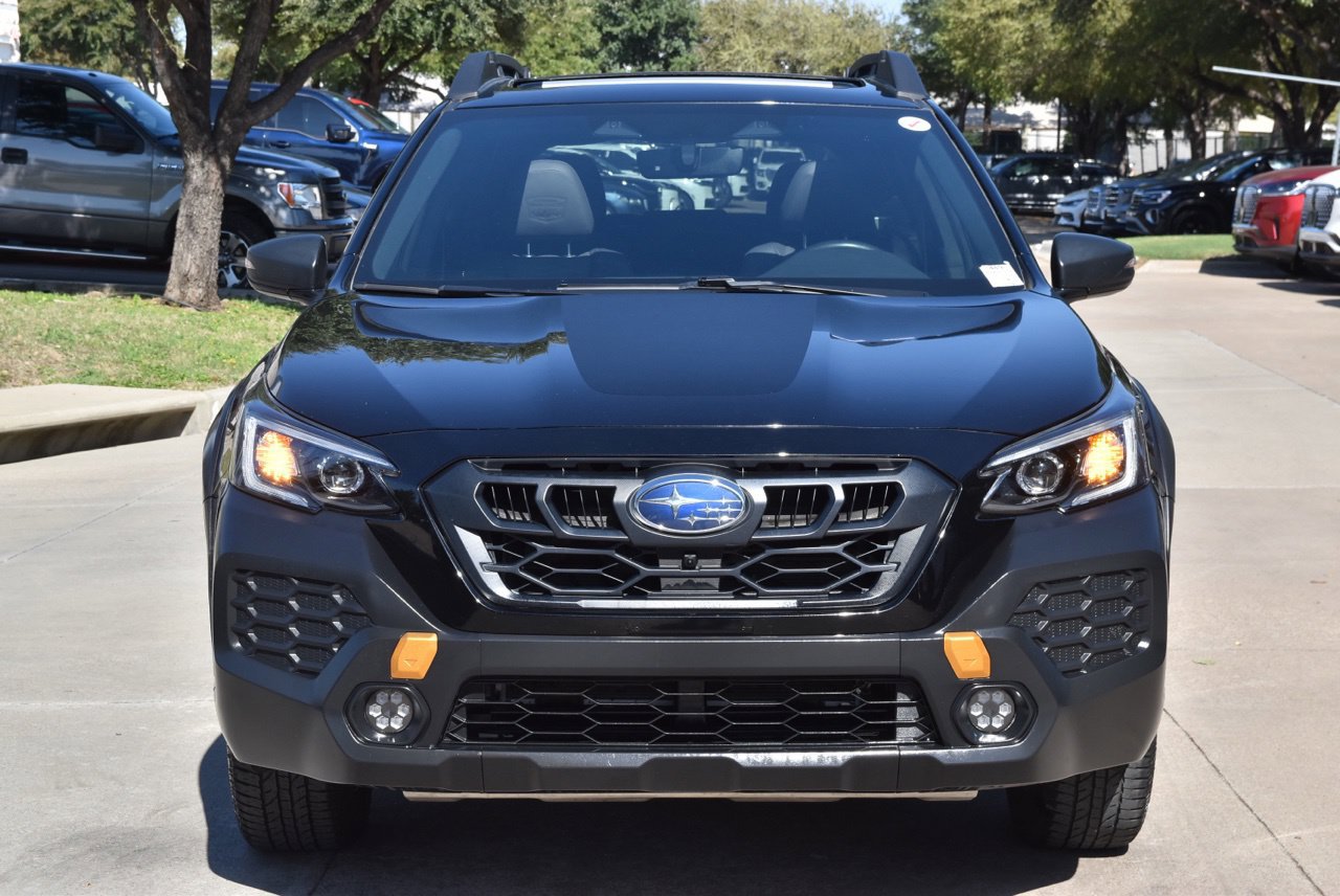 Used 2024 Subaru Outback Wilderness AWD/4WD image 3