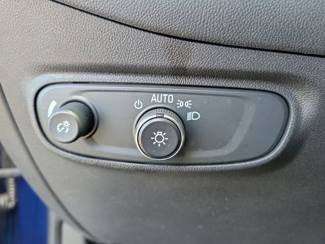 Certified 2022 Chevrolet Equinox LS FWD image 21