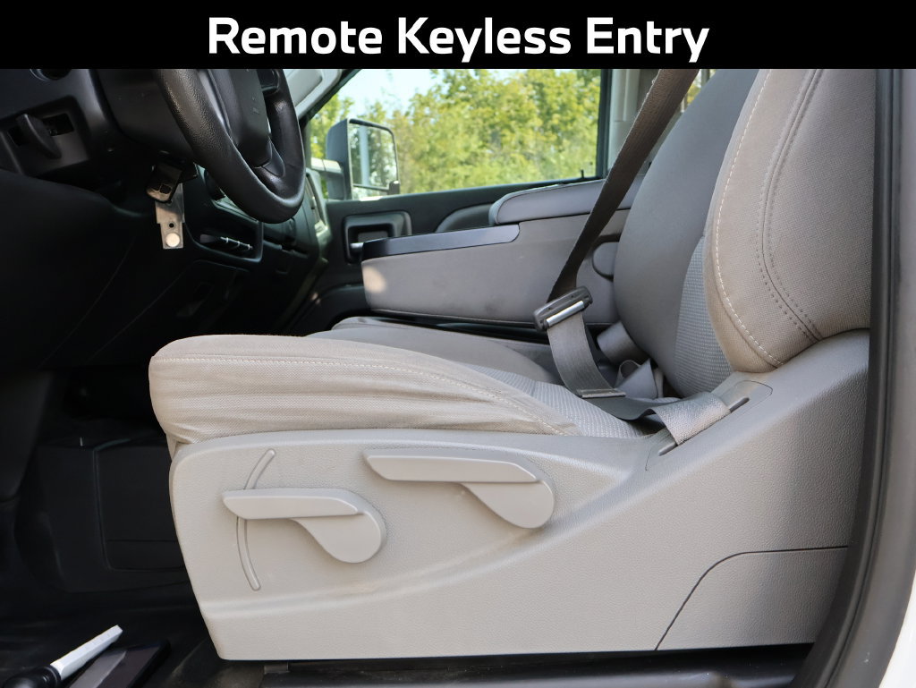 Used 2015 Chevrolet Silverado 2500 W/T w/ WT Convenience Package AWD/4WD image 9