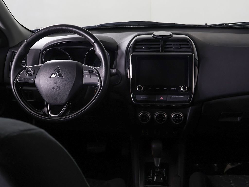Used 2024 Mitsubishi Outlander Sport LE AWD/4WD image 28