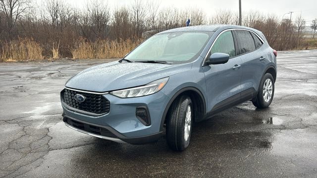 Certified 2023 Ford Escape Active w/ Tech Pack #2 image 7