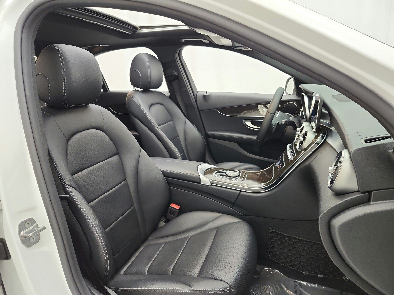 Used 2020 Mercedes-Benz C 300 Sedan image 20