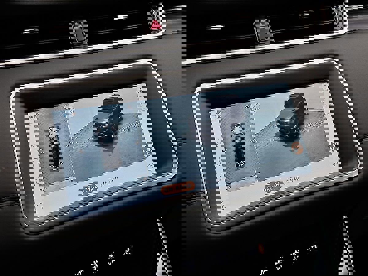 Used 2021 Land Rover Range Rover Evoque S AWD/4WD image 22