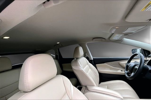 Used 2023 Nissan Murano SL w/ Cargo Package image 19