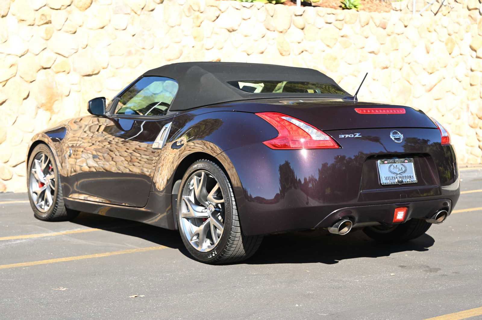 Used 2014 Nissan 370Z Touring w/ Sport Package image 9