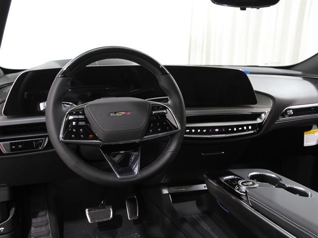 New 2026 Cadillac Lyriq V image 7