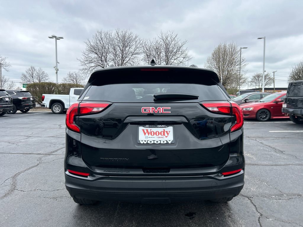 Certified 2021 GMC Terrain SLE w/ Elevation Edition image 9