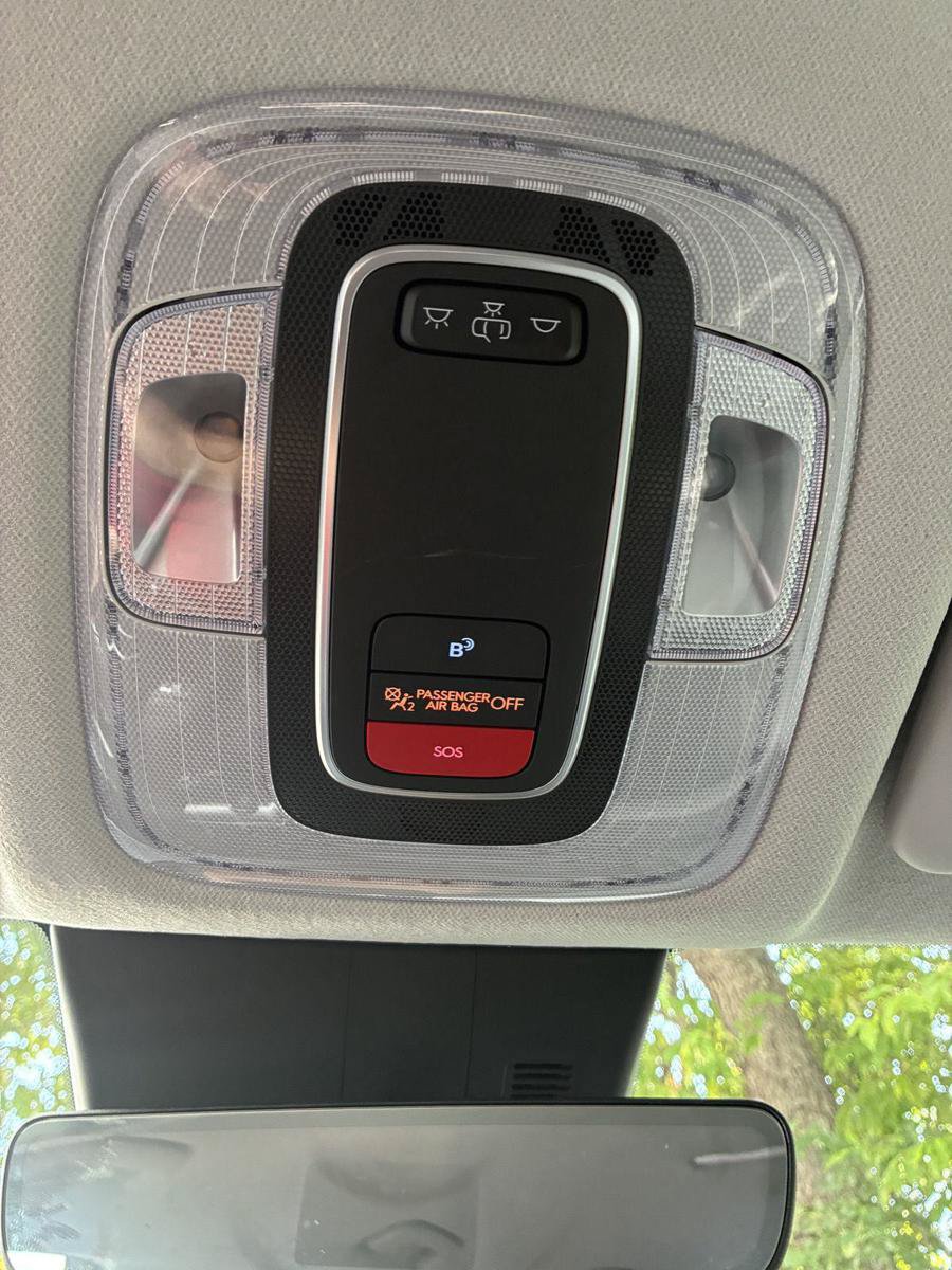 Used 2024 Hyundai Kona SEL w/ Convenience Package FWD image 24