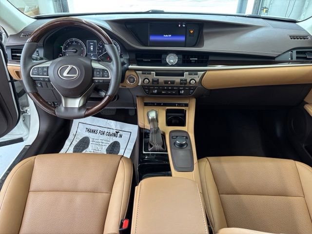 Used 2017 Lexus ES 350 w/ Premium Package FWD image 12
