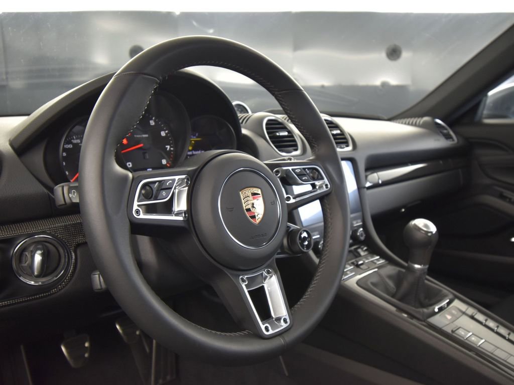 Certified 2025 Porsche 718 Cayman RWD image 4